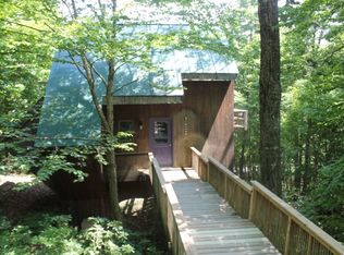 2348 E Mountain Rd, Killington, VT 05751