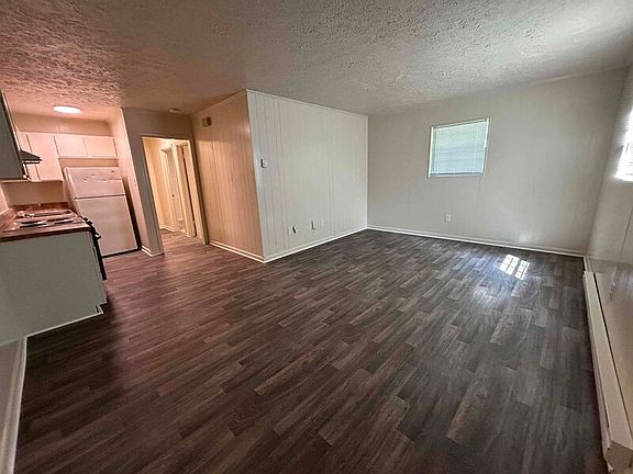3rd image of 5004 Alan Dr APT D