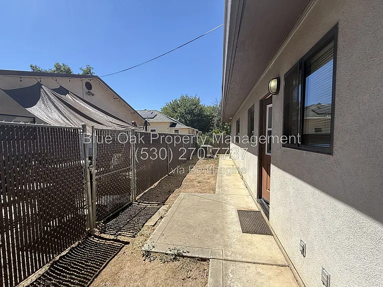 1515 Hemlock St #B — Photo 11
