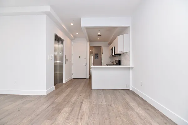 Rented by Bohemia Realty Group | media 5