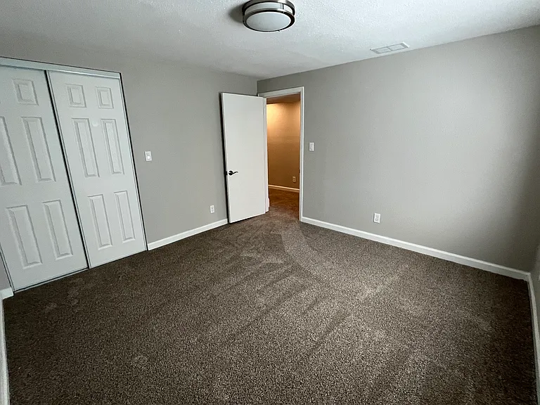 1488 S Bahama St — Photo 19