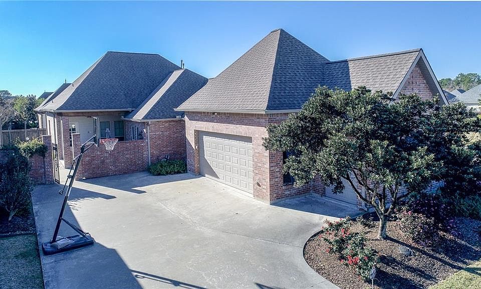 1st image of 6102 E Azalea Dr