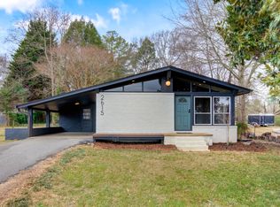 2615 2nd St NE, Hickory, NC 28601