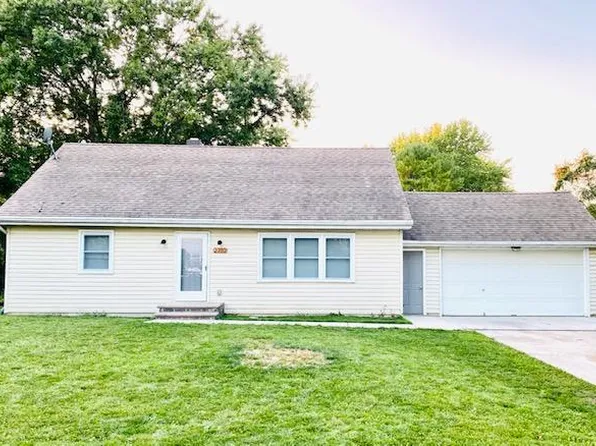2710 Regina St, Green Bay, WI 54301