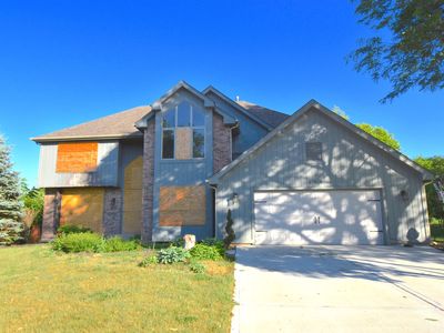 855 Hatte Gray Ct, Glen Ellyn, IL, 60137