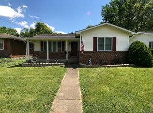 617 W Ogara St, Harrisburg, IL 62946