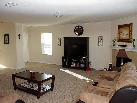5th image of 5034 Hickory Burl Ct