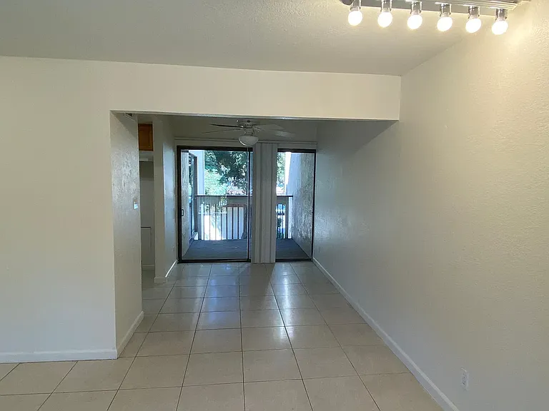 39968 Fremont Blvd — Photo 1