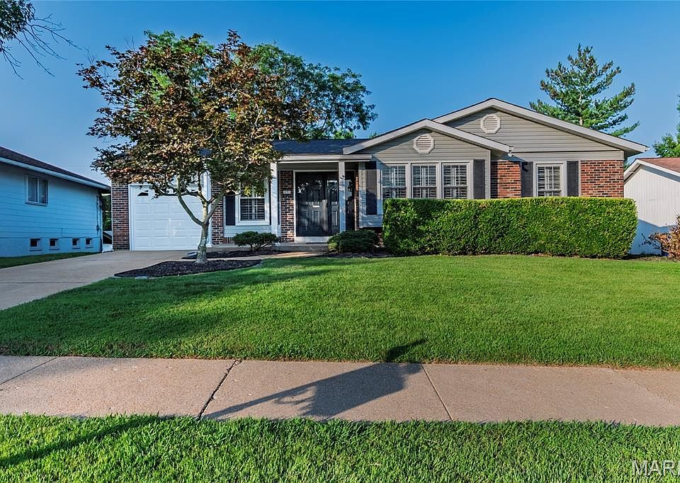 1st image of 344 Novara Dr