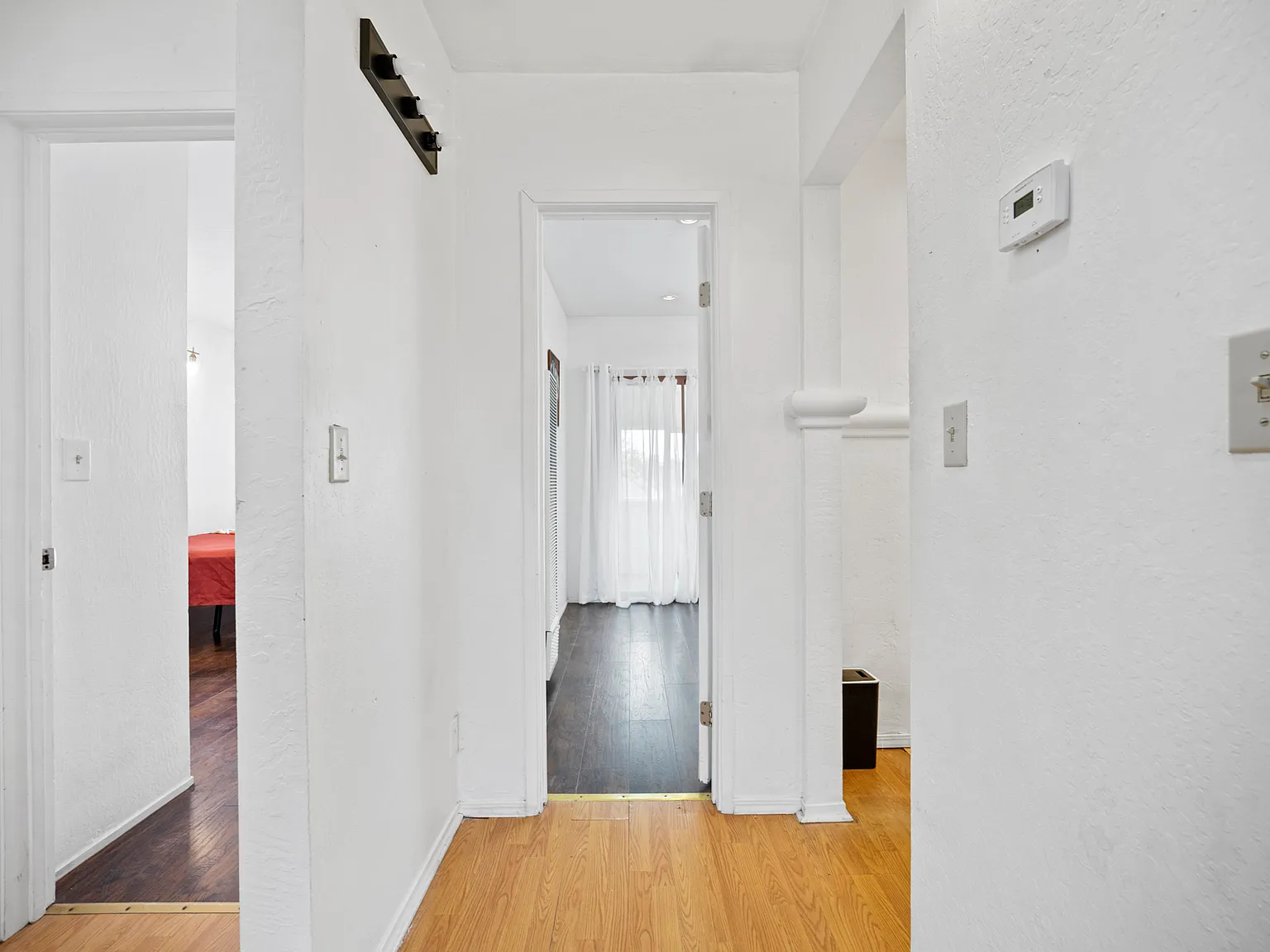 2 bed, $1,100 — Photo 1