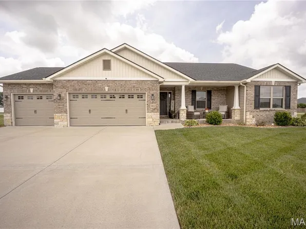 3432 Navajo Trl, Shiloh, IL 62221