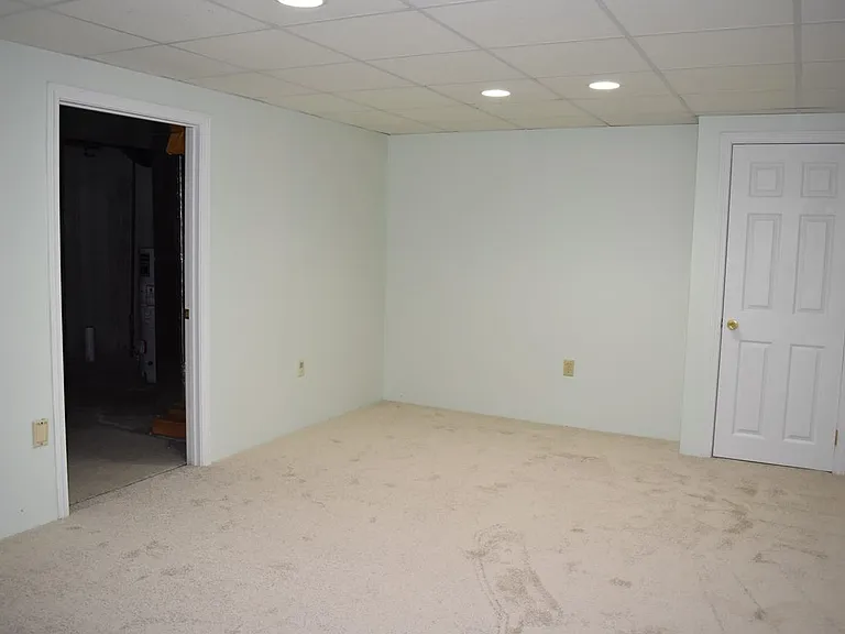 51 Westview Rd — Photo 21