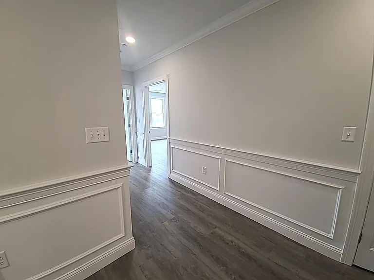 320 Middlesex Ave #B305 — Photo 19