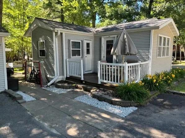 113 Camp Resort Ln #112/113S, Warrens, WI 54666