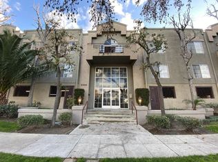 2908 W Victory Blvd #A, Burbank, CA 91505