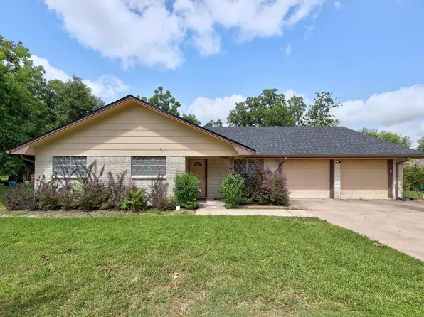 2305 Lathan Ln, Taylor, TX 76574