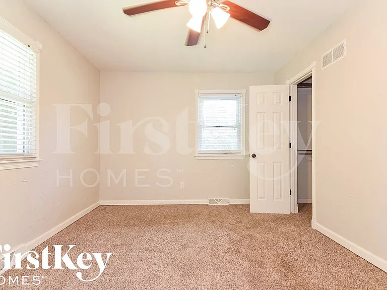 17313 E 41st St S — Photo 10