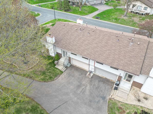 4530 Bridge Ct, Shoreview, MN 55126