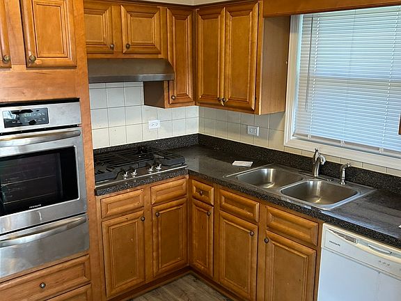 5th image of 12326 S Racine Ave