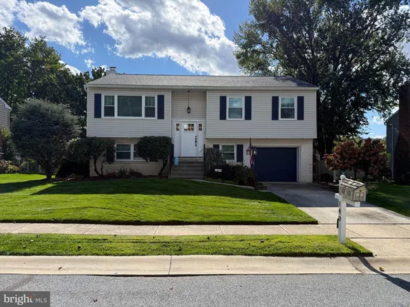 140 W Wilson Ave, Wernersville, PA 19565
