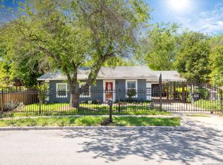 8617 Creek Bnd, San Antonio, TX 78242