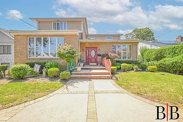 2150 Royce Street, #1