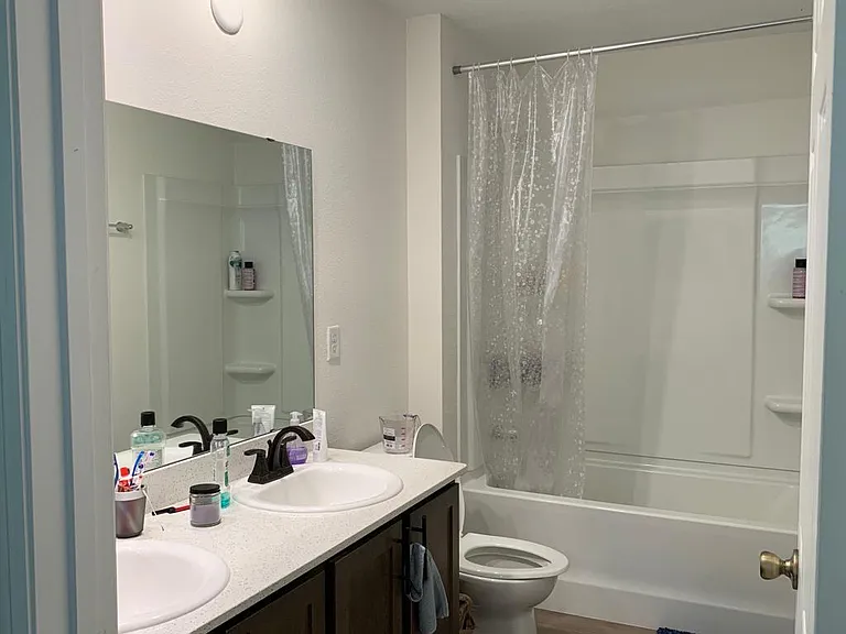 9853 Bridgeway Ave — Photo 17