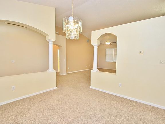 5th image of 10461 Ashley Oaks Dr