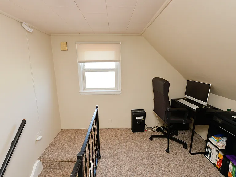 10-02 Mason Pl — Photo 10