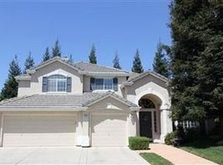 10281 N Pierpont Cir, Fresno, CA