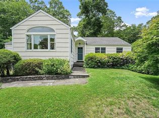 29 Midrocks Rd, Ridgefield, CT 06877