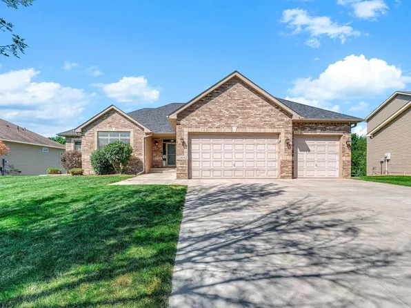 22633 Zion Pkwy, Oak Grove, MN 55005