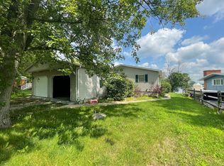 1508 Golf Rd, Loda, IL 60948