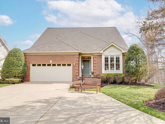 2nd image of 13490 Ryton Ridge Ln