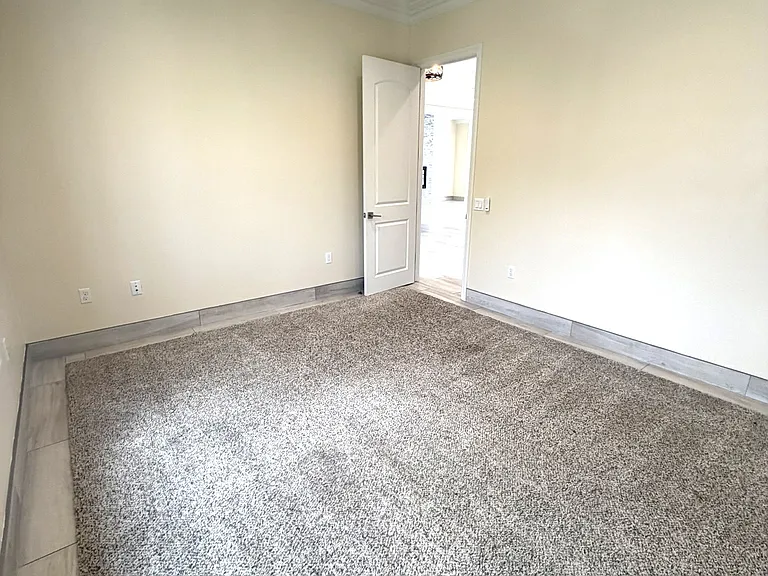 7603 Romeria St — Photo 26