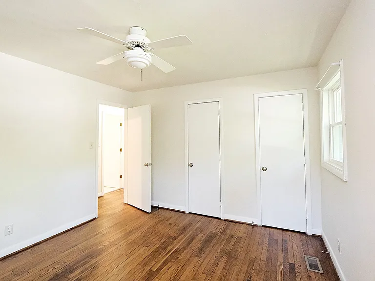 140 W Park Dr — Photo 8