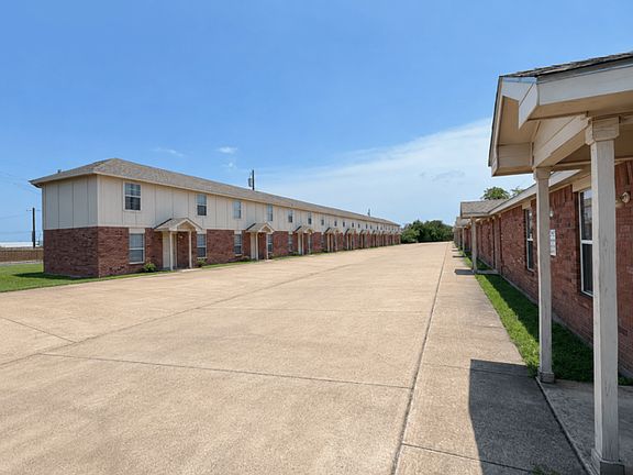 2nd image of 1702 Morgan Blvd #O