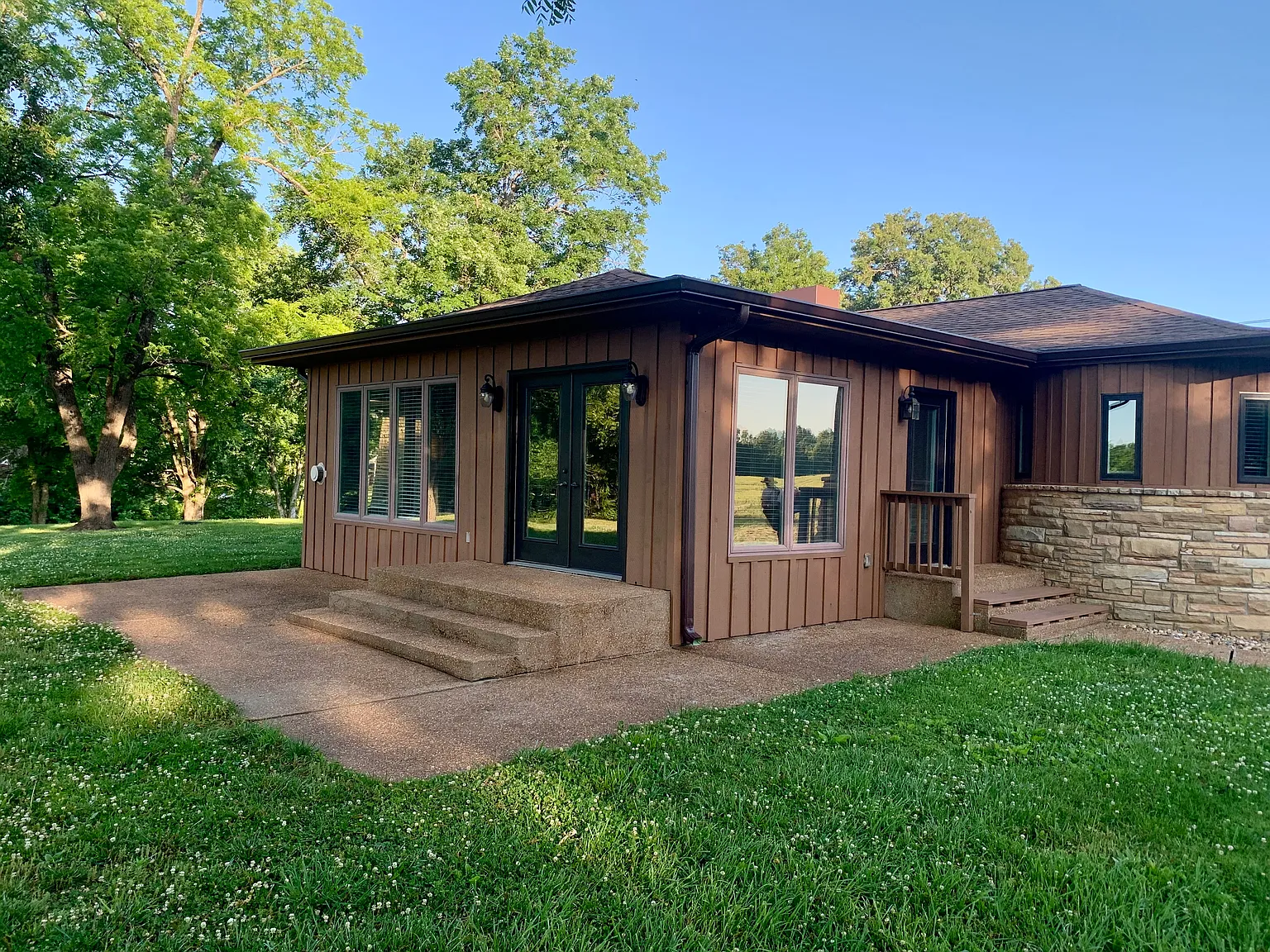 2 bed, 2100 sqft, $1,750 — Photo 3