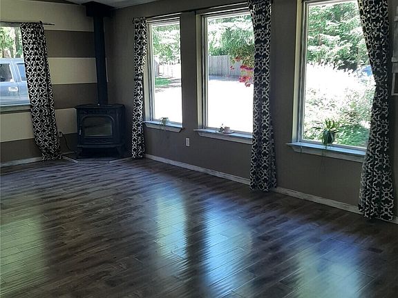 4th image of 41 W Elma Hicklin Road
