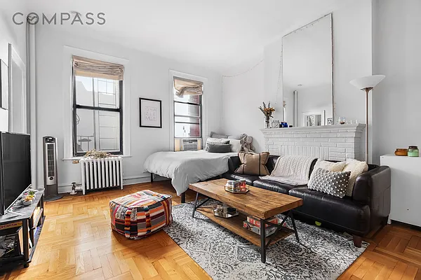 Rented by Compass | media 11