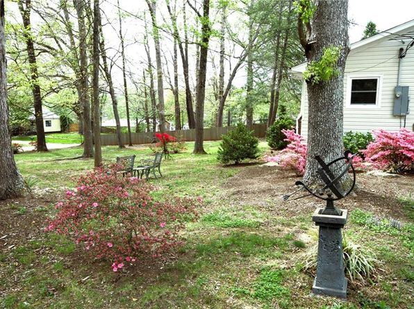 505 E Graham St, Mebane, NC 27302
