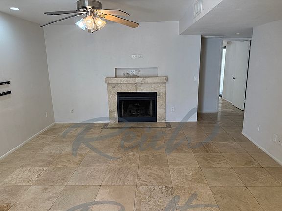 5th image of 850 S River Dr Unit 1031