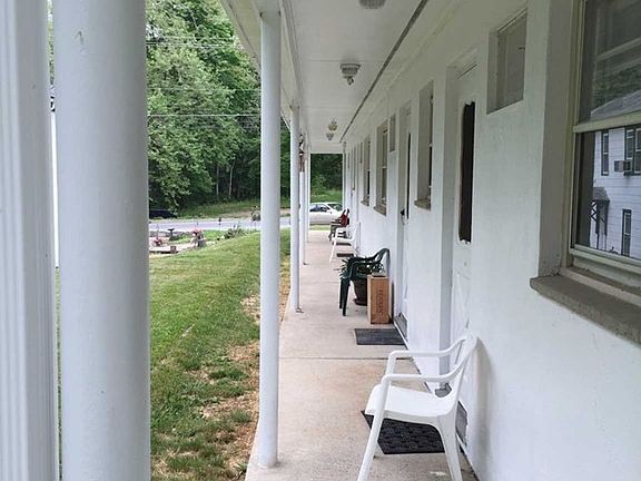 2nd image of 1080 County Road 521