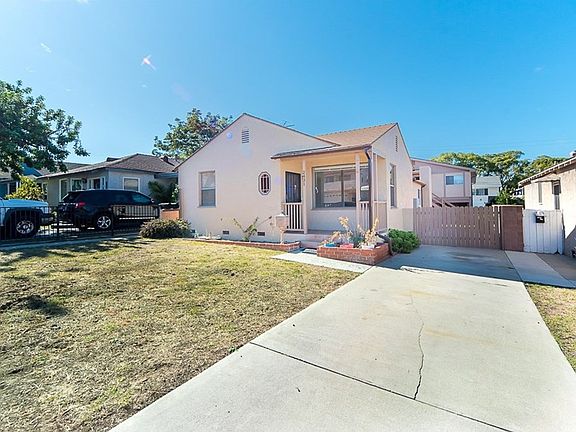 2nd image of 2431 Andreo Ave