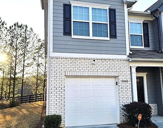 2nd image of 5845 Union Walk Dr