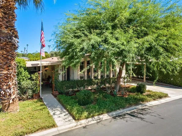 73450 Country Club Dr Space 40, Palm Desert, CA 92260