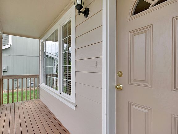 4th image of 8326 205th Street Ct E