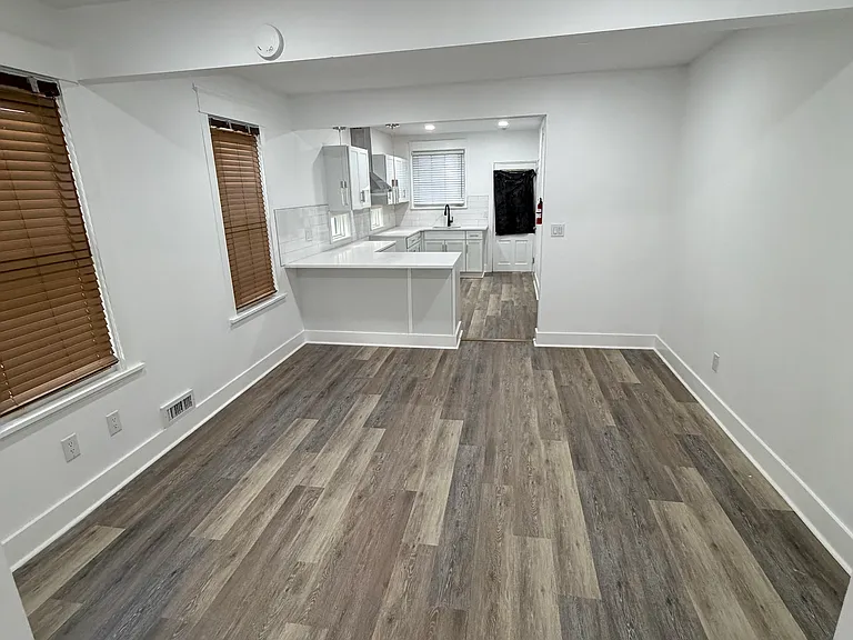 2319 Cumberland Ave #1 — Photo 4
