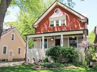 346 E Lake View Ave, Whitefish Bay, WI 53217