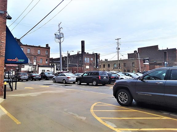 3rd image of 2515 Jay Ave APT 303